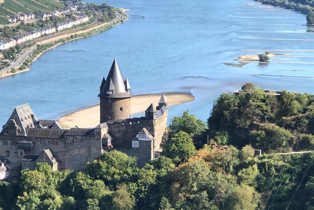 Schoene Ferienwohnung Burgruine Fachwerkhaus 巴哈拉赫 外观 照片